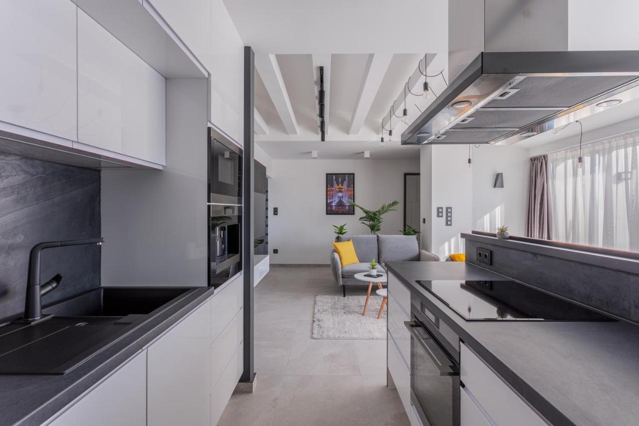 Noir Hotel - Penthouse Apartman Szeged Eksteriør bilde